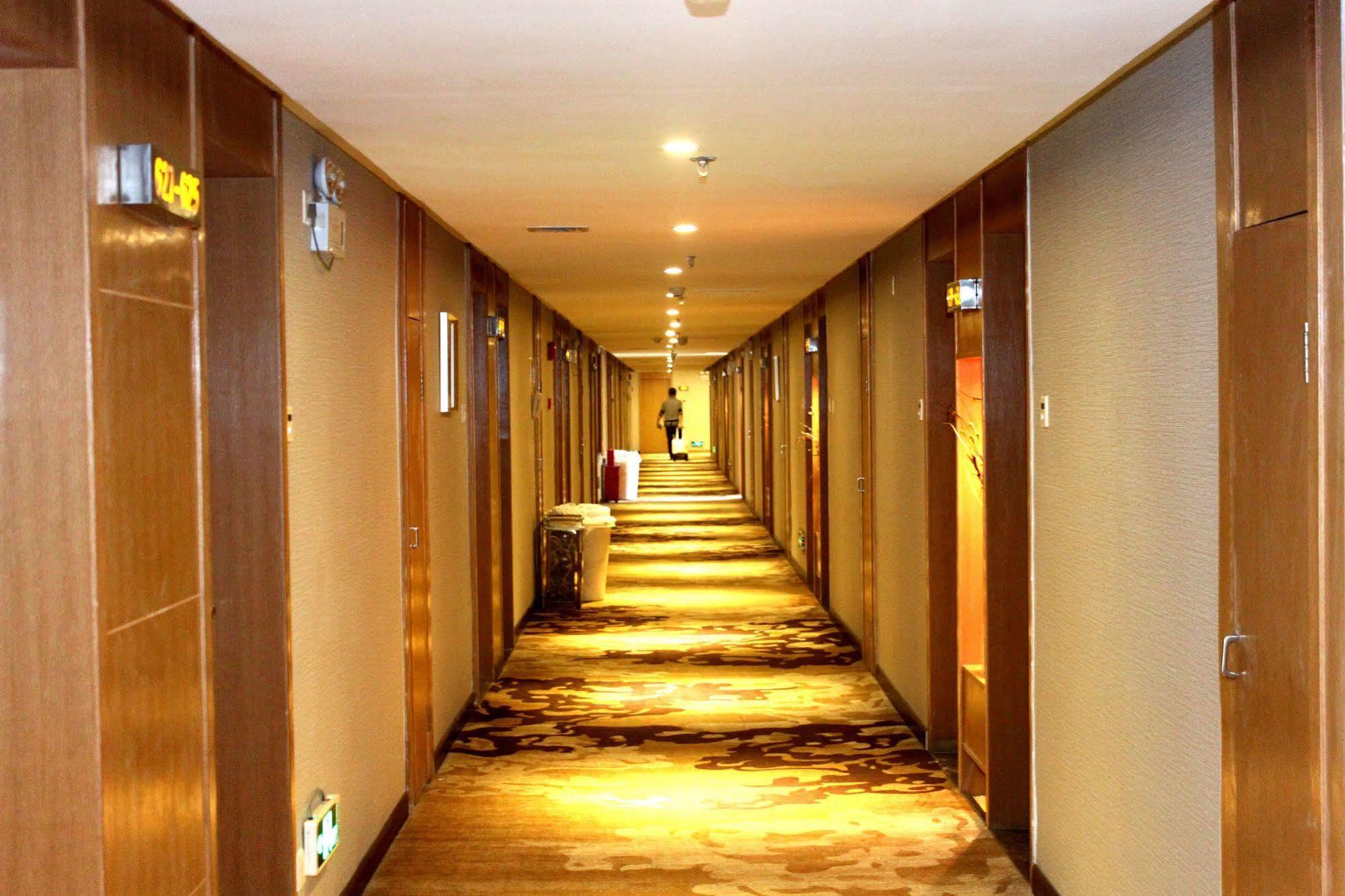 Insail Hotels  Kanton Exterior foto